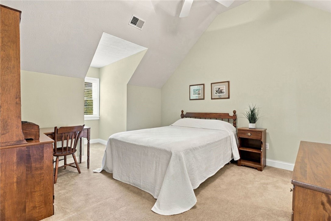 602 Applehill Court