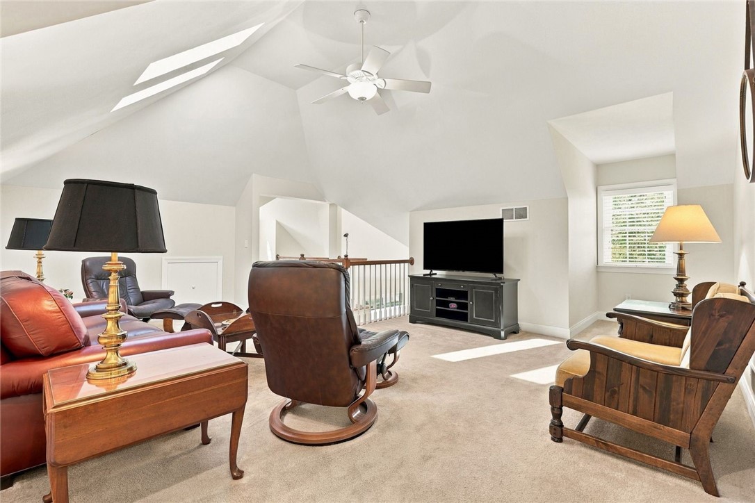 602 Applehill Court