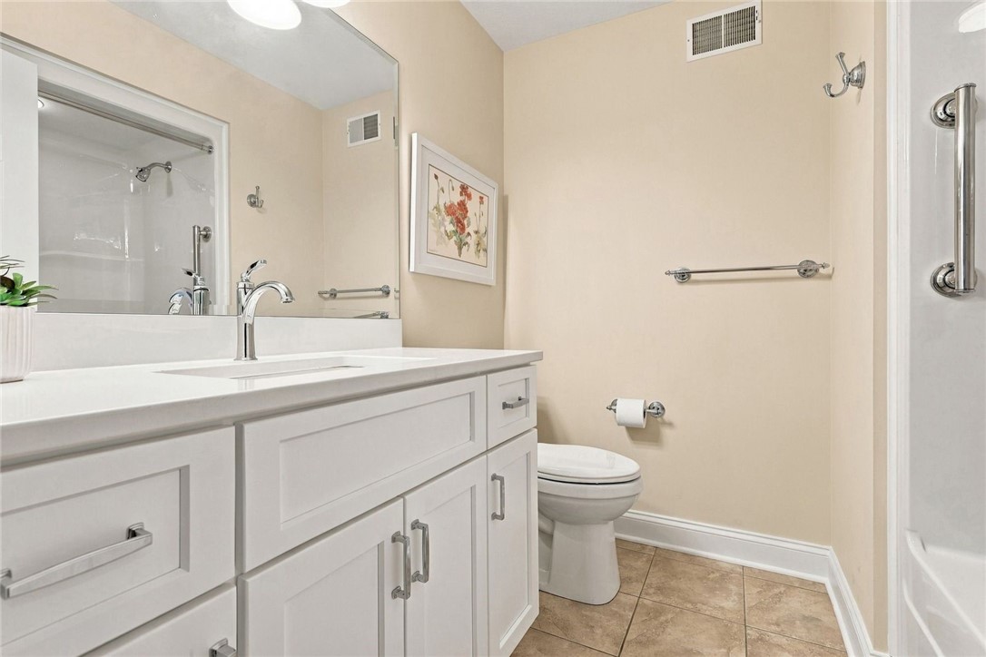 602 Applehill Court