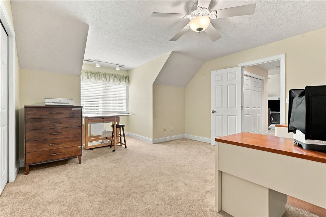 602 Applehill Court