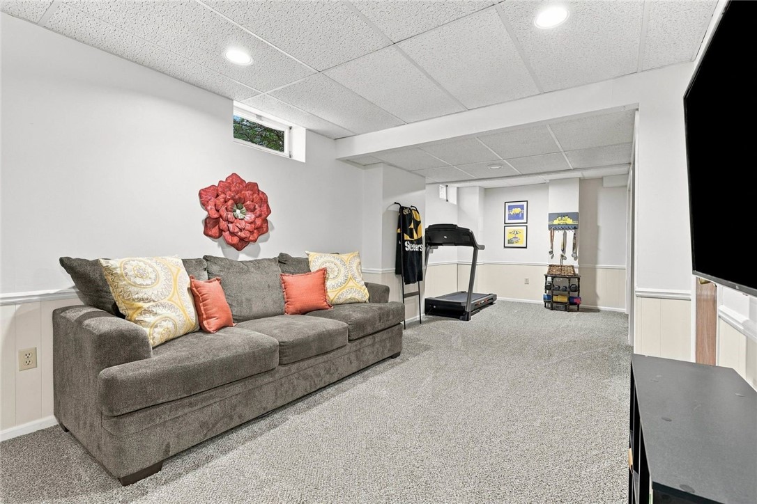 1607 Eaglewood Court