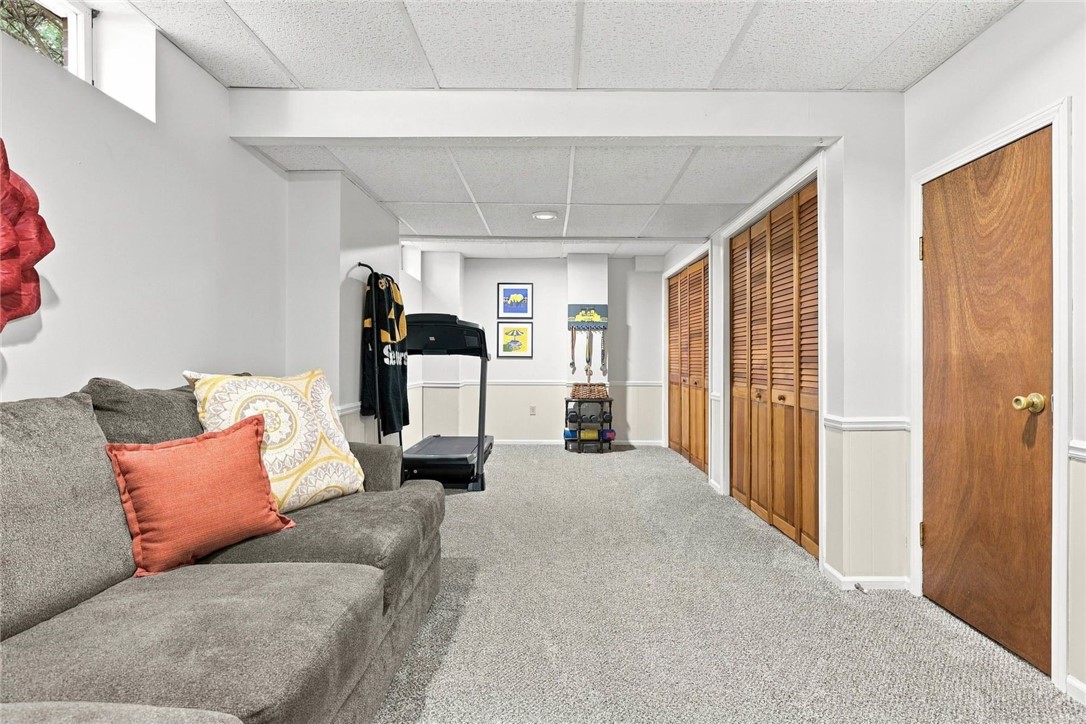 1607 Eaglewood Court