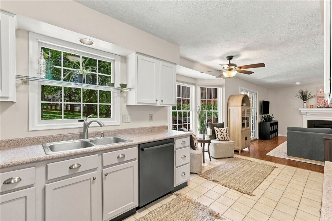 1607 Eaglewood Court