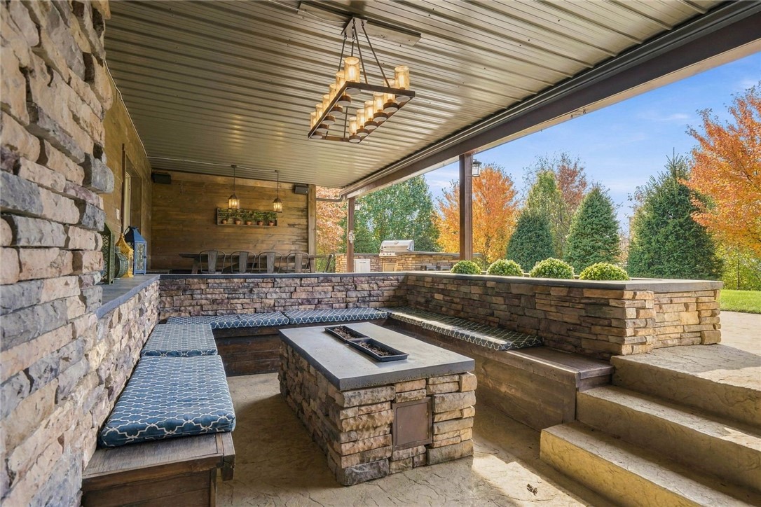 4373 Duckhorn Drive
