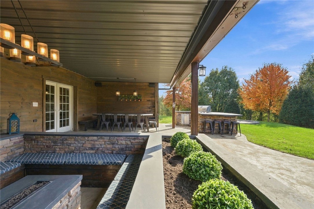4373 Duckhorn Drive