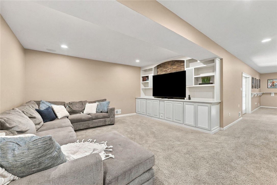 4373 Duckhorn Drive