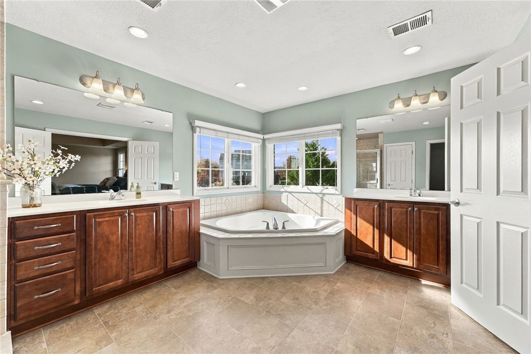 4373 Duckhorn Drive