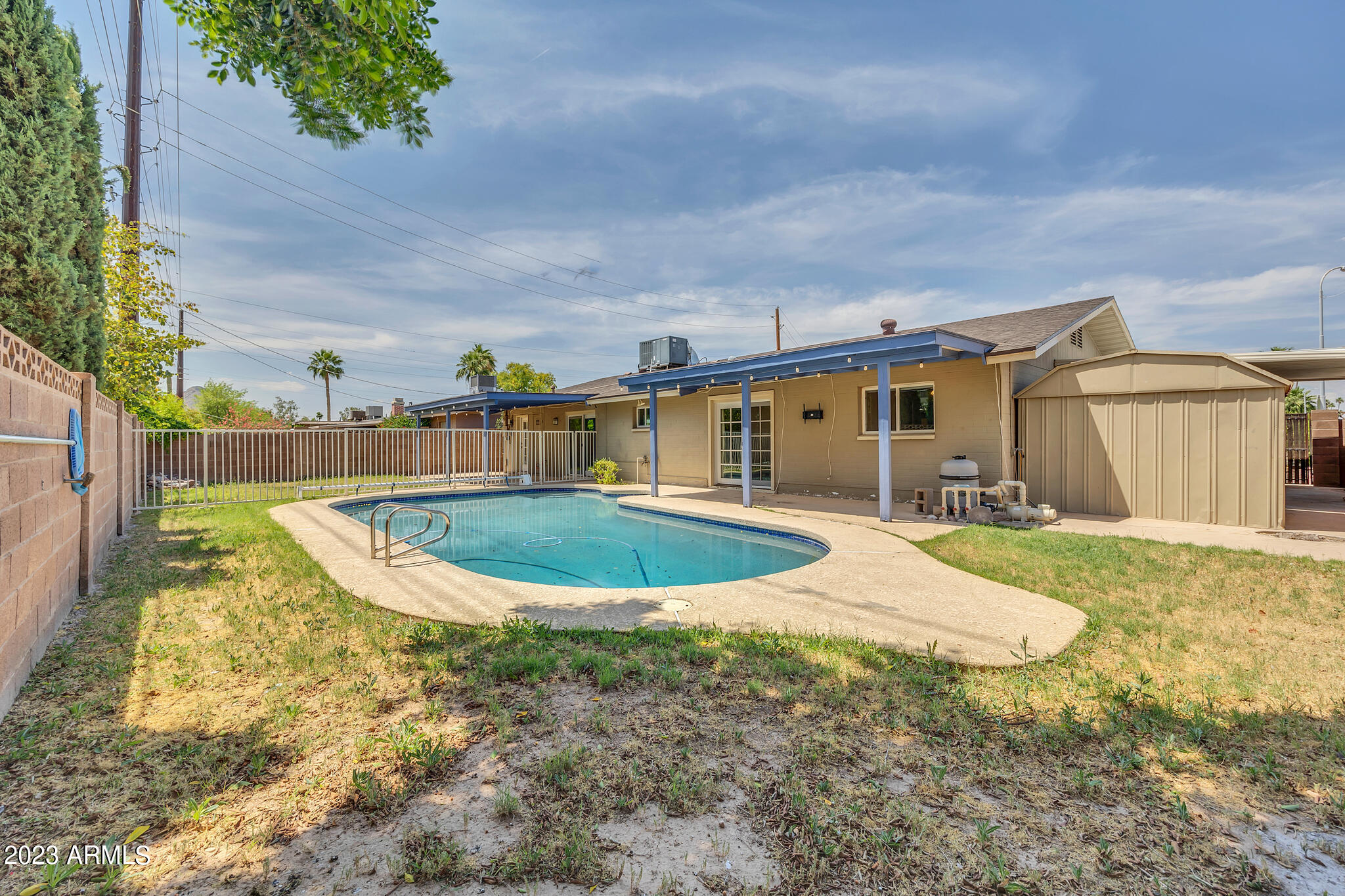 8149 E CRESTWOOD Way