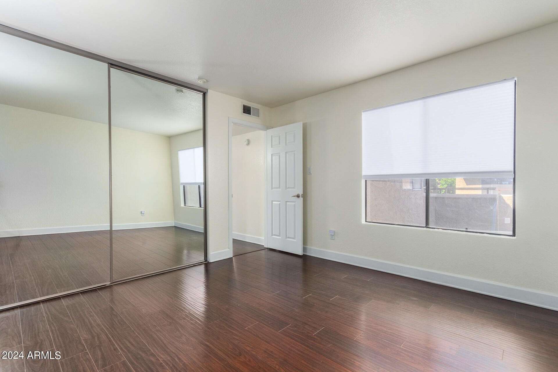5122 E SHEA Boulevard # 2050