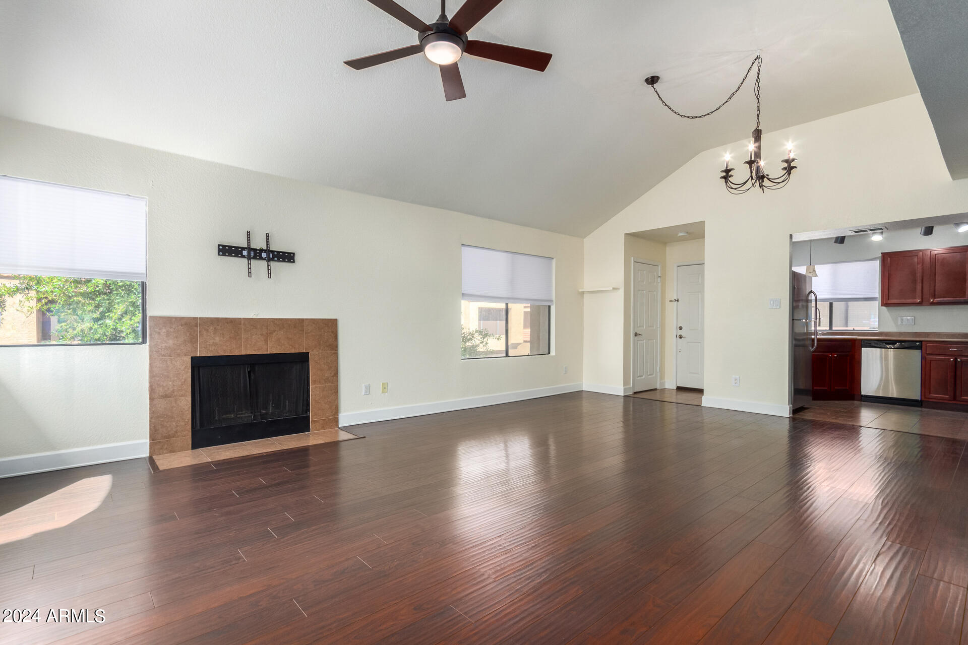 5122 E SHEA Boulevard # 2050