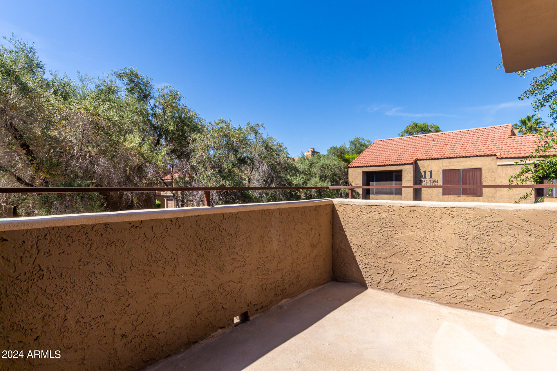 5122 E SHEA Boulevard # 2050