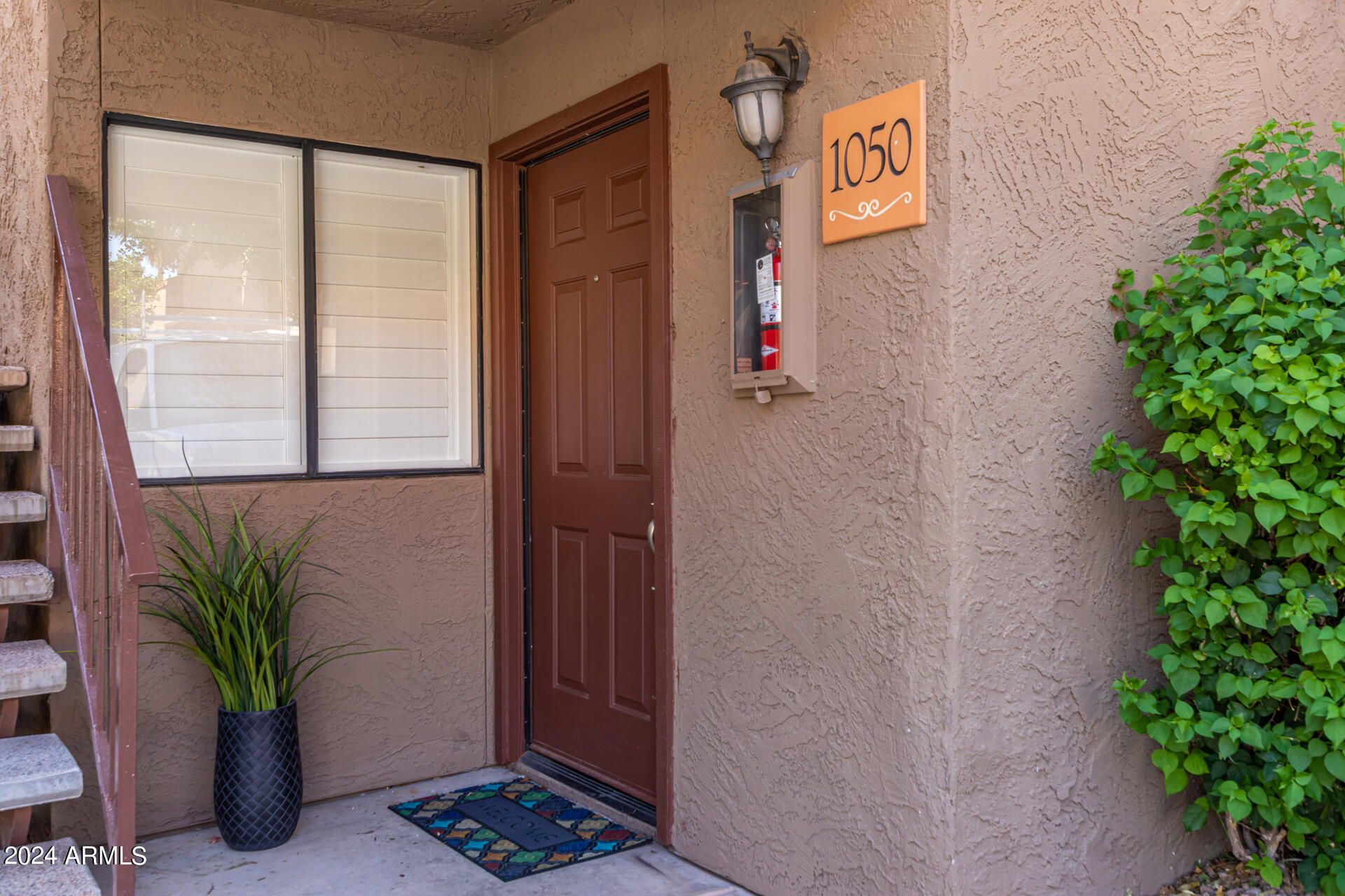 5122 E SHEA Boulevard # 1050