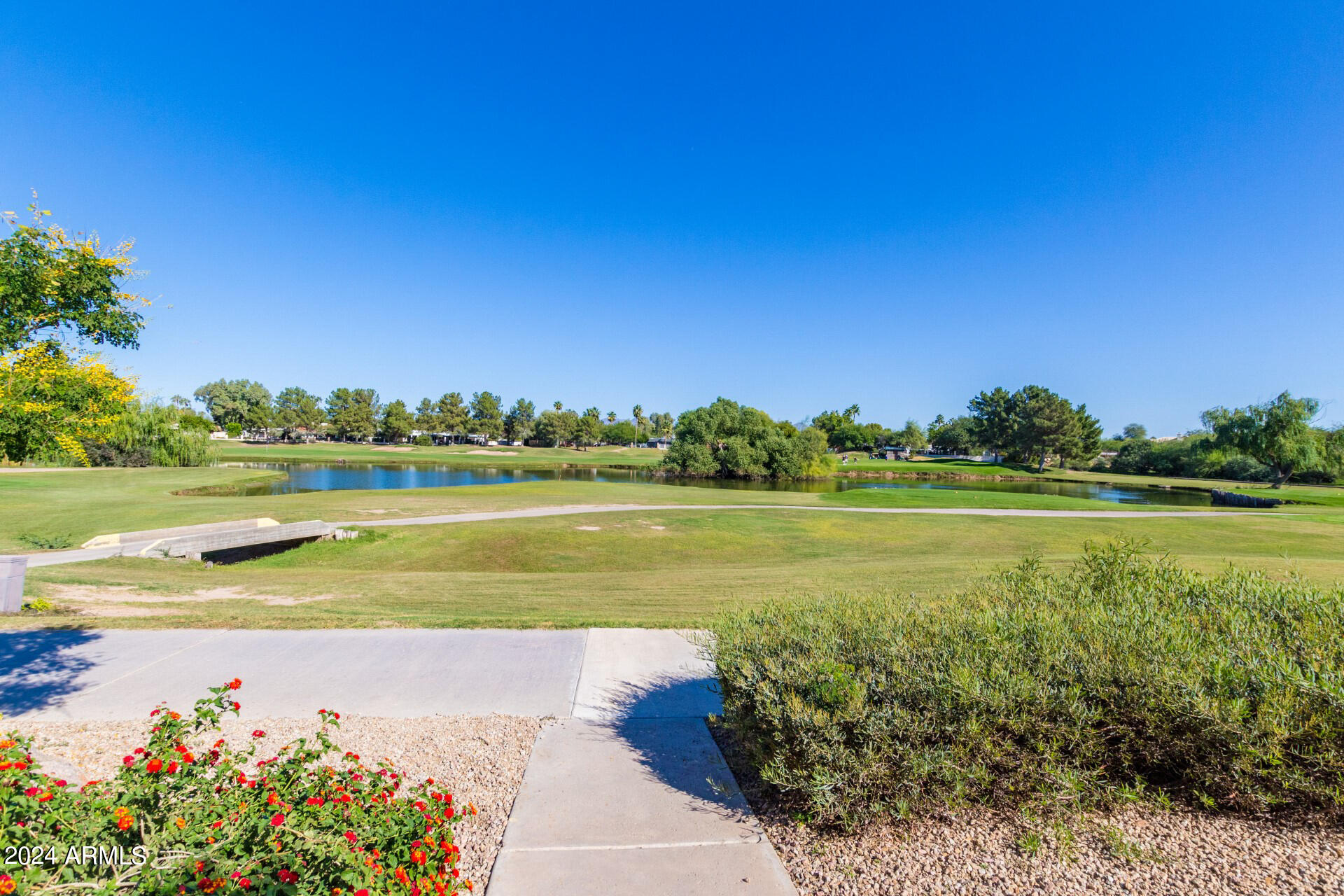 5122 E SHEA Boulevard # 1050