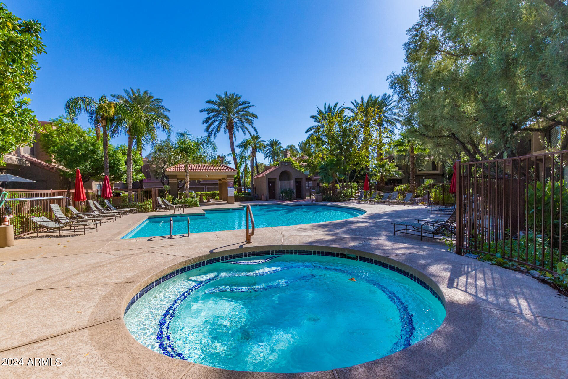 5122 E SHEA Boulevard # 1050