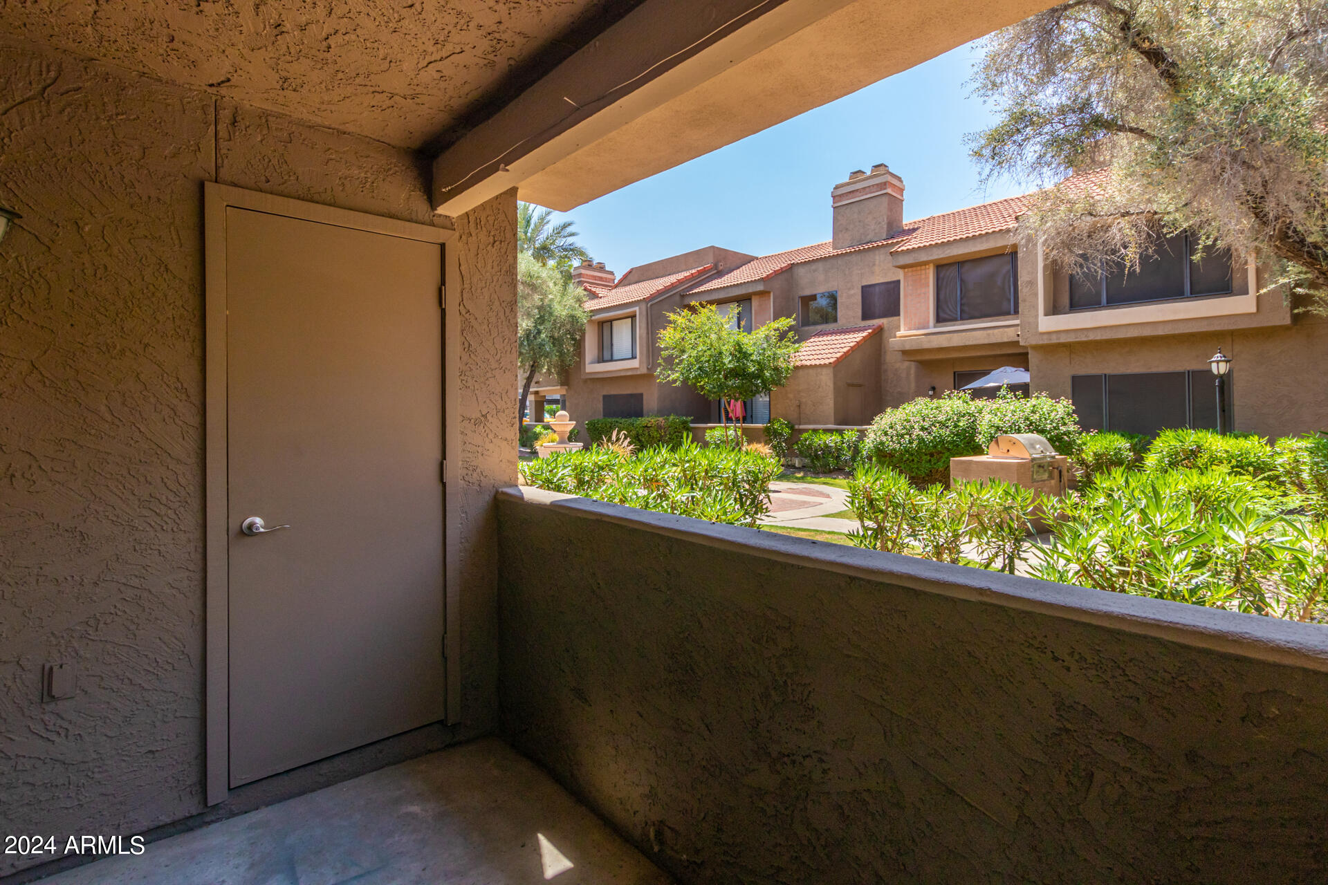 5122 E SHEA Boulevard # 1050
