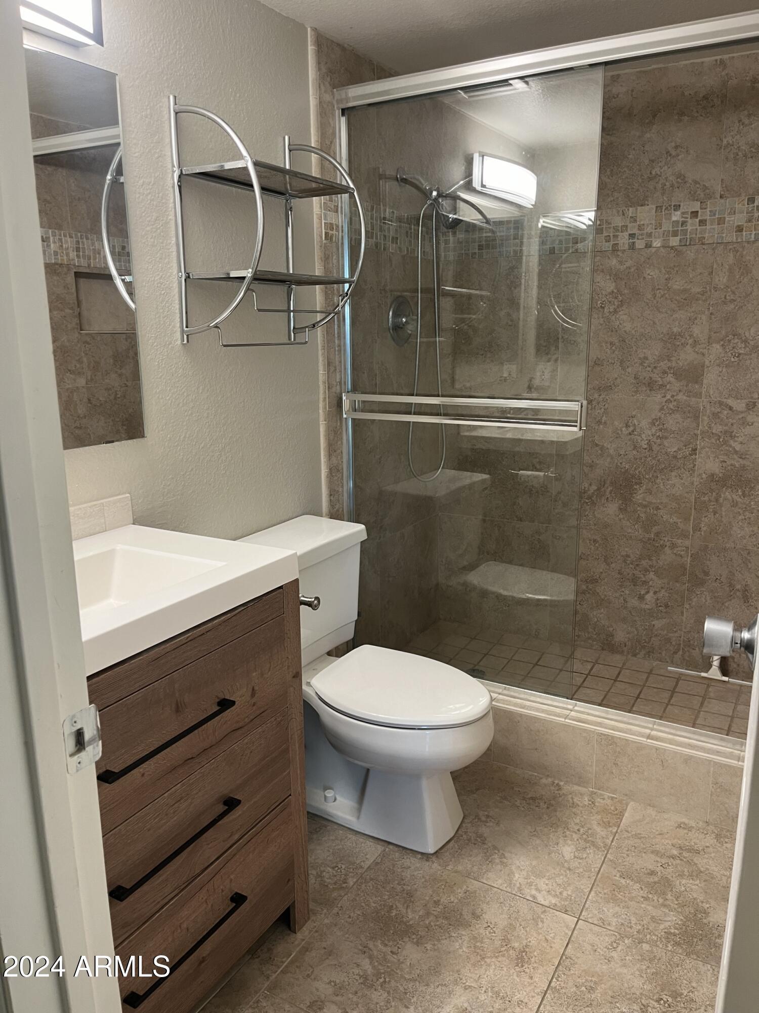 4727 E LAFAYETTE Boulevard, 319
