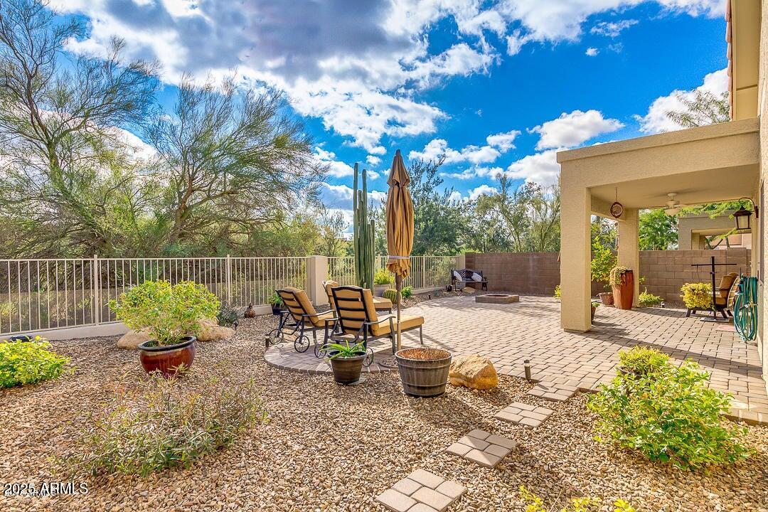4611 E JUANA Court
