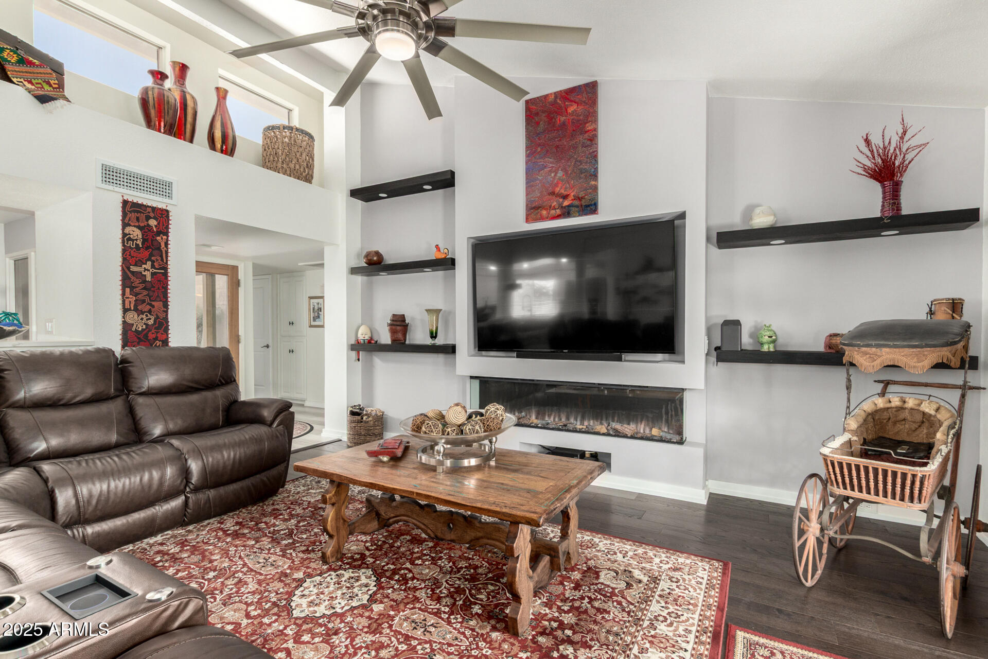 1011 E BECKER Lane