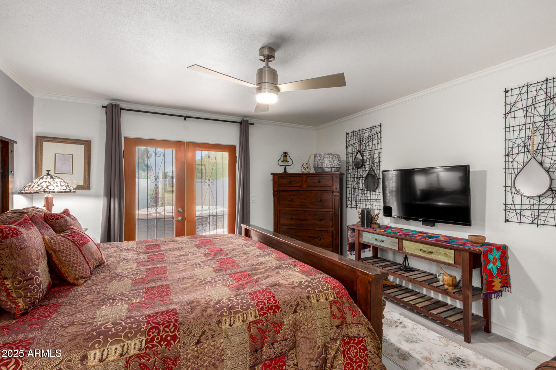 1011 E BECKER Lane