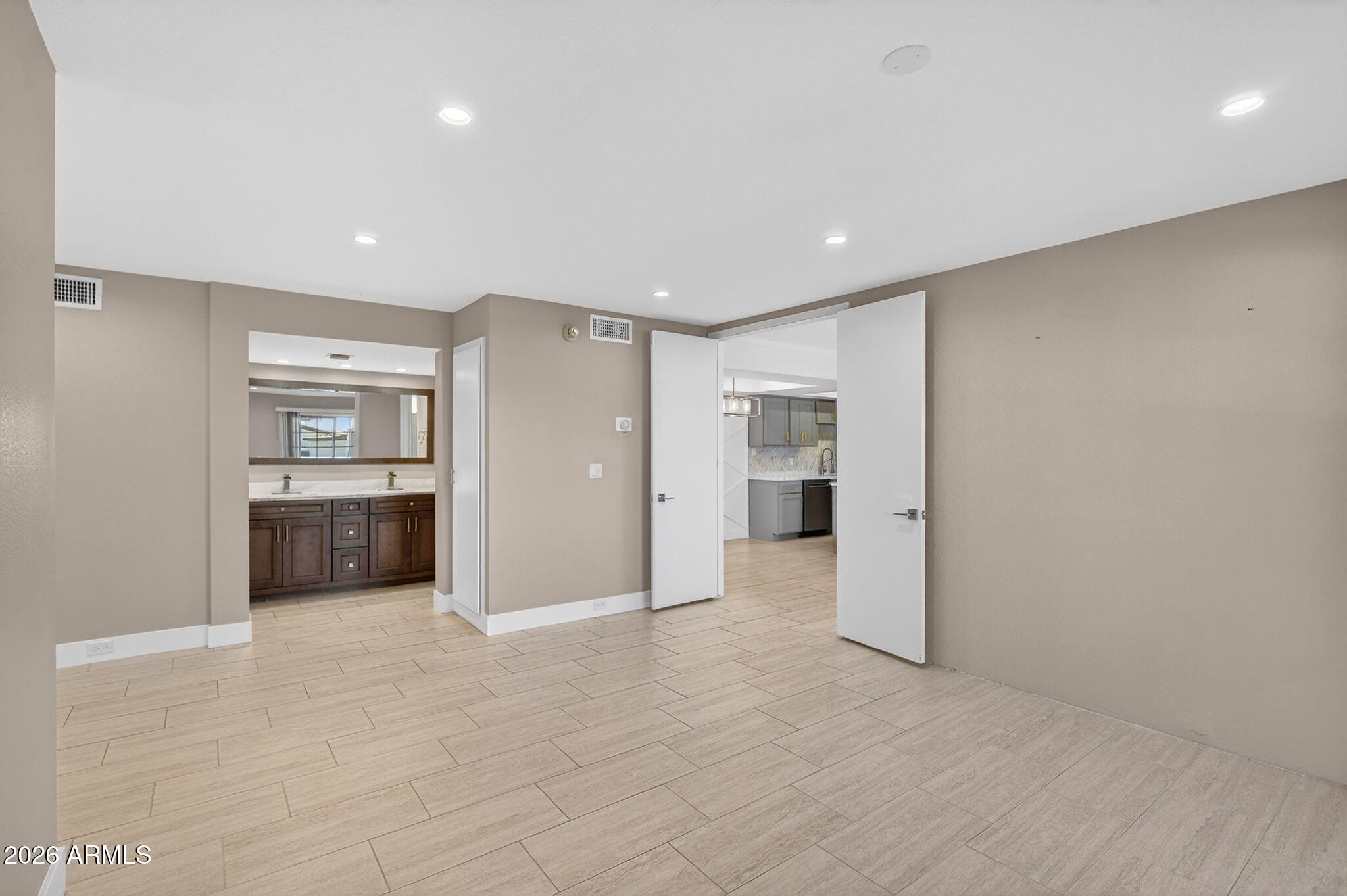 7557 N DREAMY DRAW Drive 264