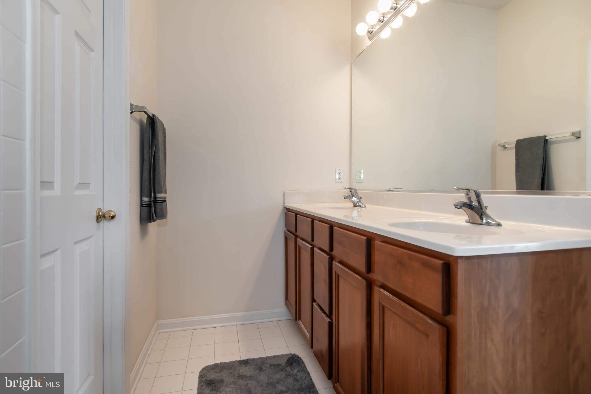 5 Mimosa Ct