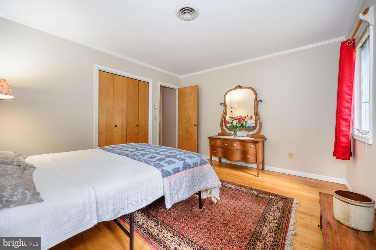 9059 HIGH BANKS DRIVE