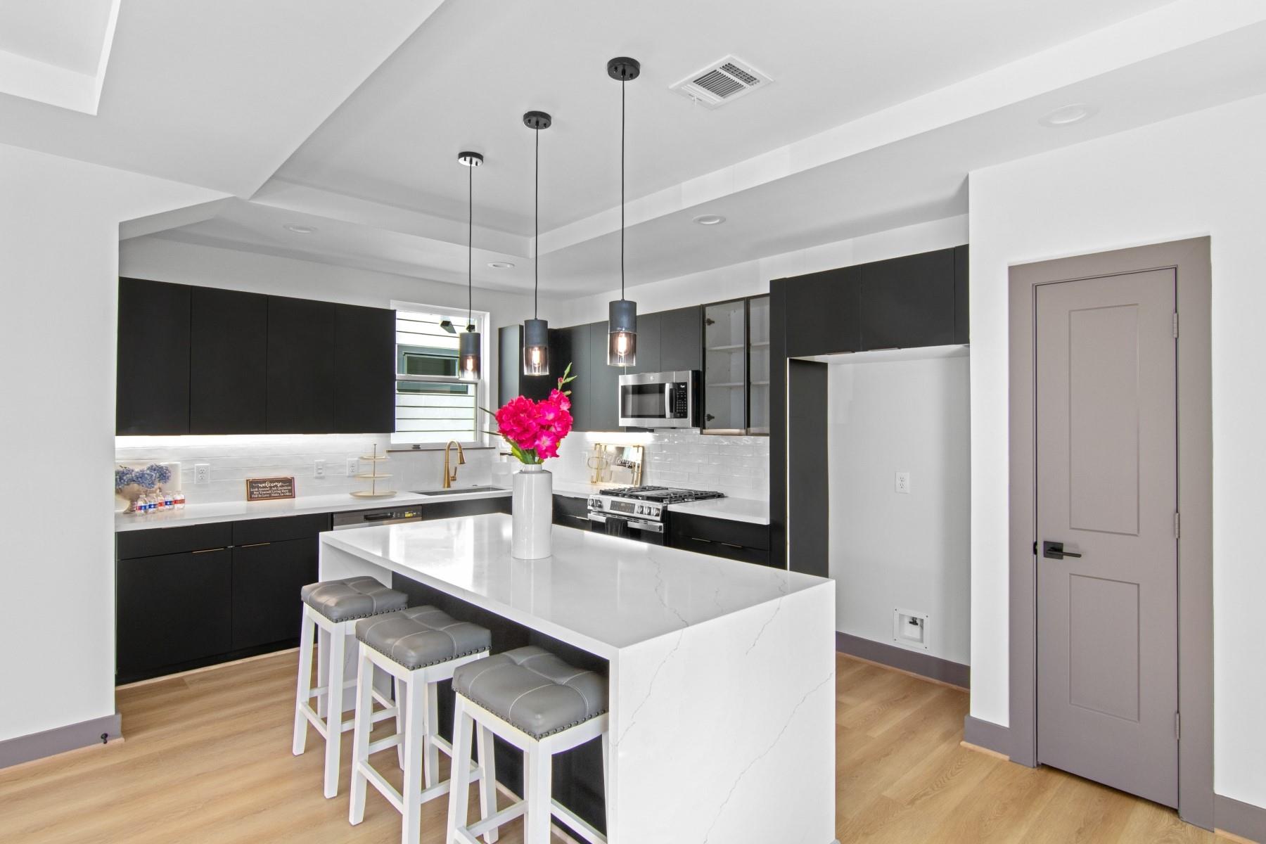 4805 Paula Street, Houston