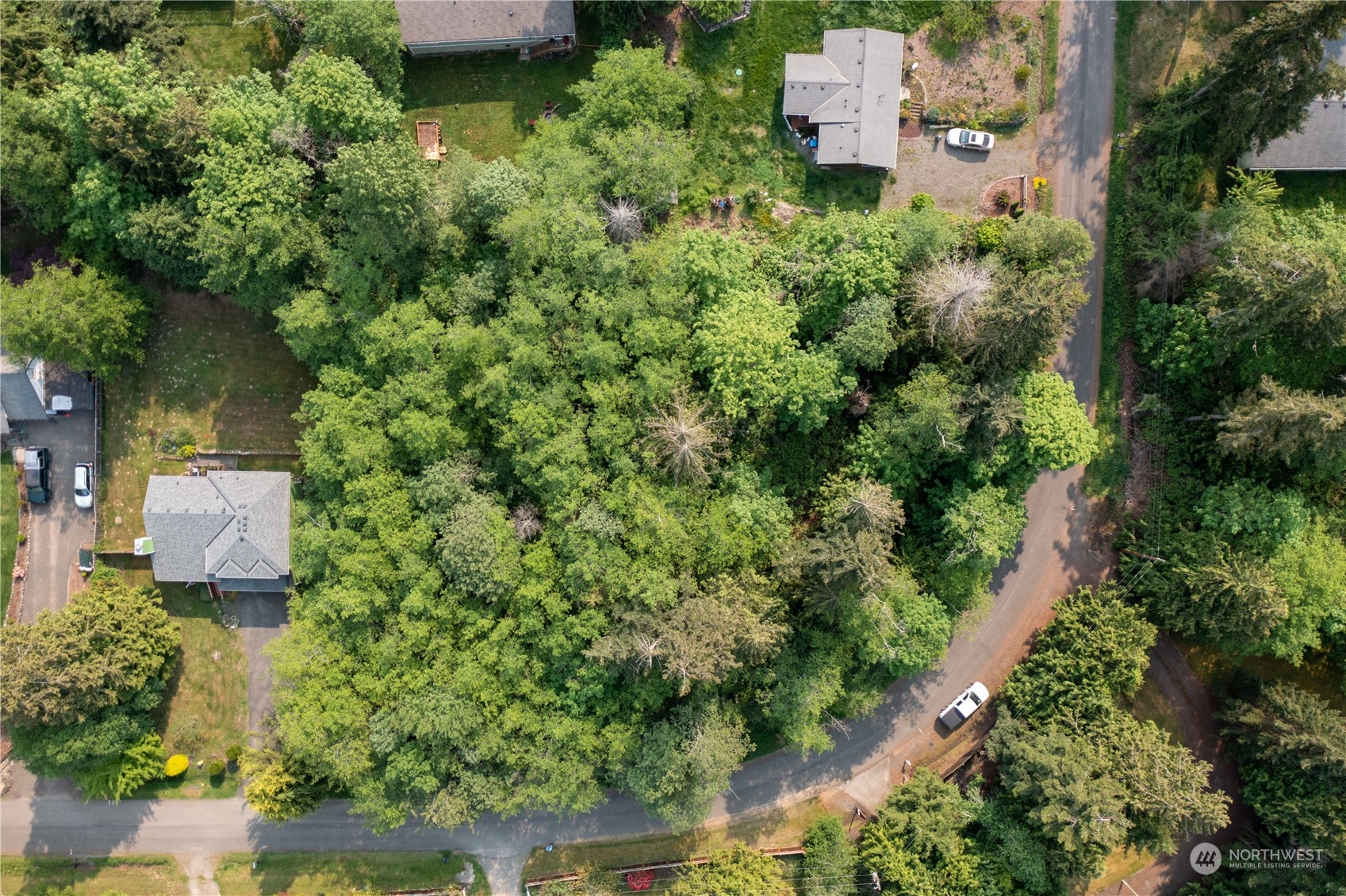 21118 Howard Avenue NE