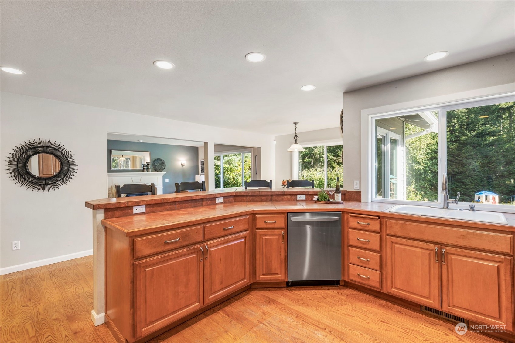 23442 Guinness Place NW