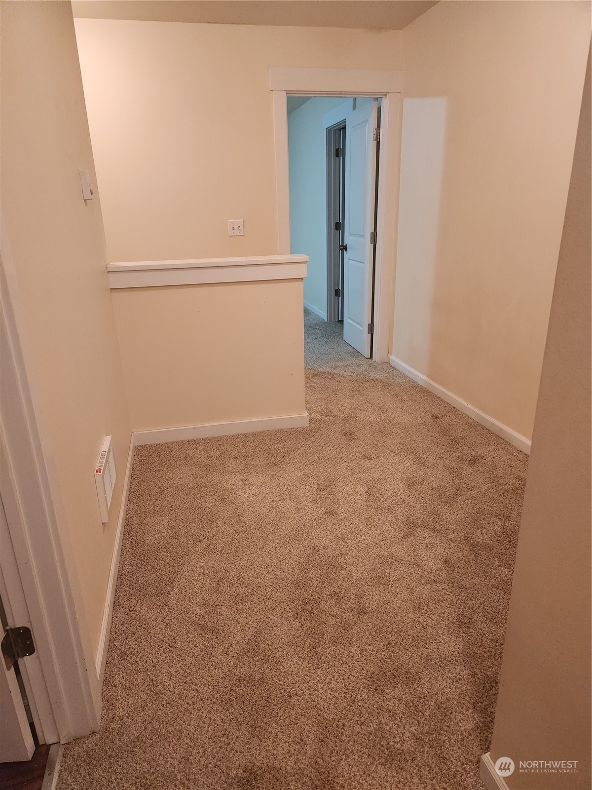 18981 Soundview Boulevard NE