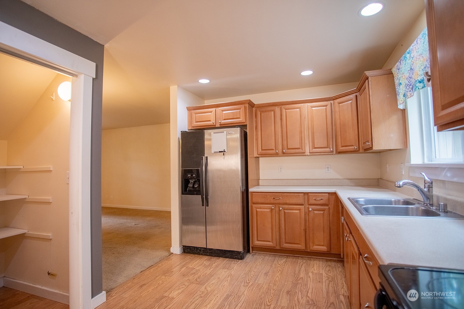 18981 Soundview Boulevard NE