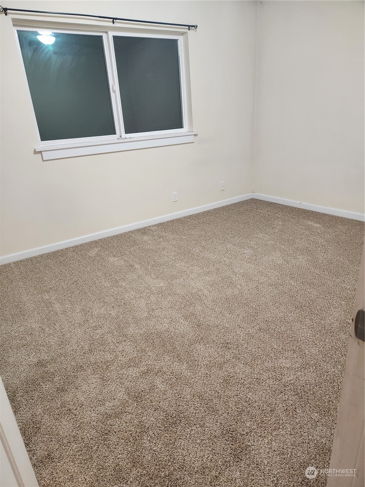 18981 Soundview Boulevard NE