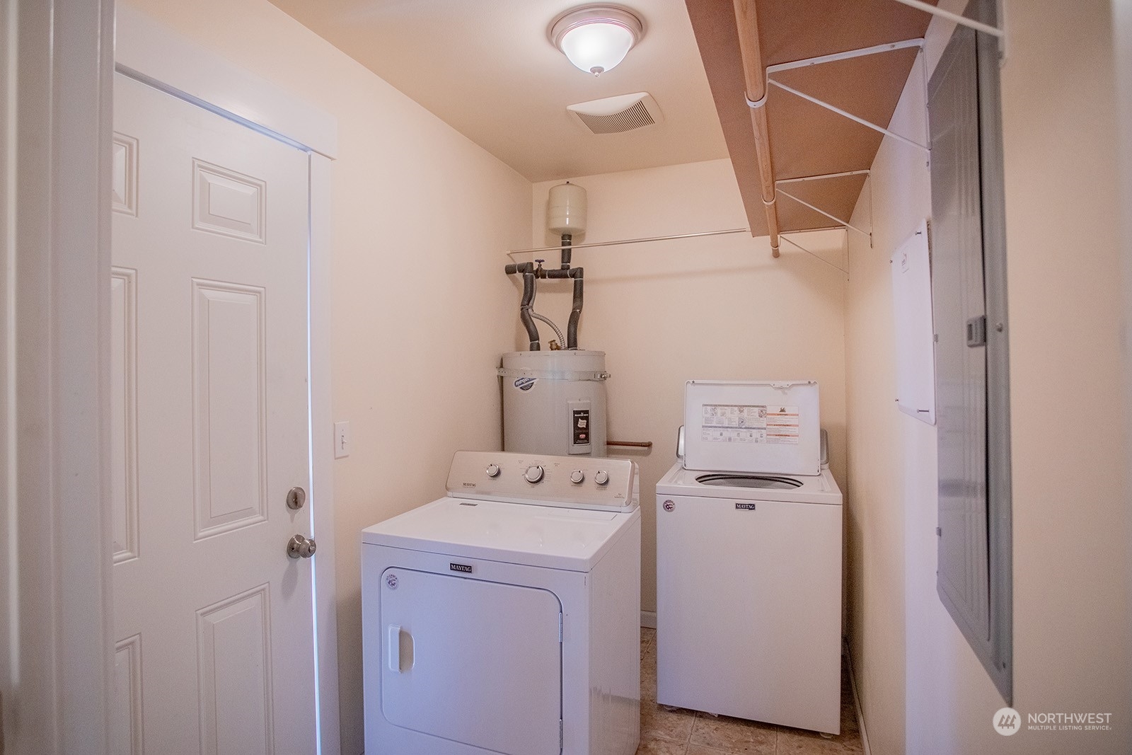 18981 Soundview Boulevard NE