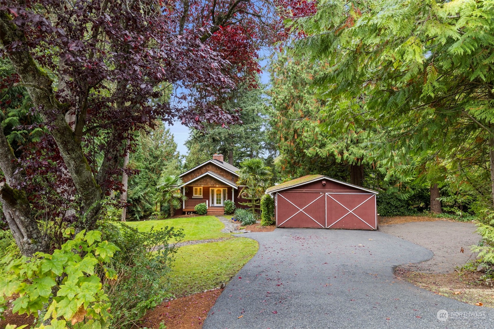 34139 Bridge View Drive NE