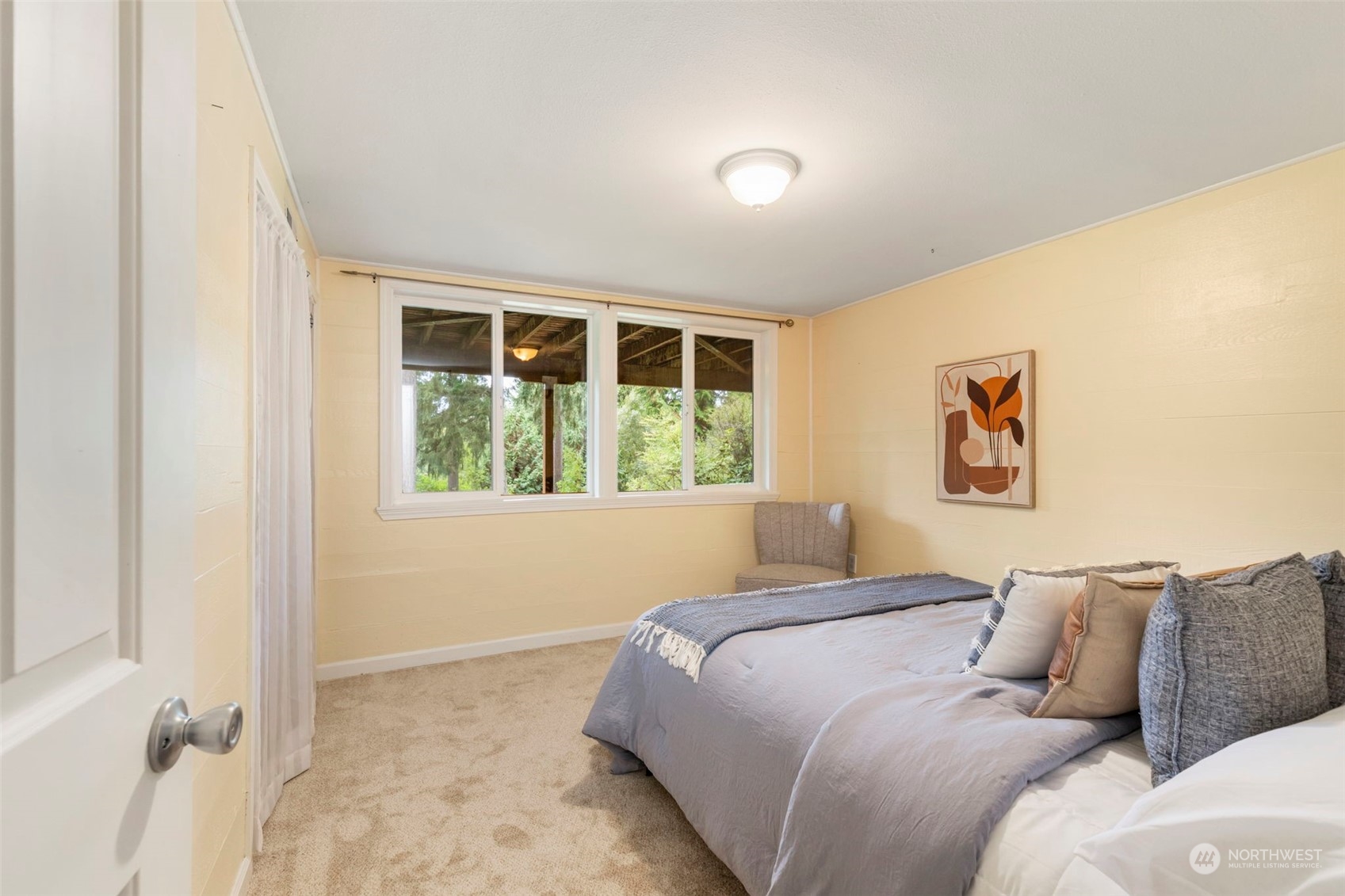 34139 Bridge View Drive NE