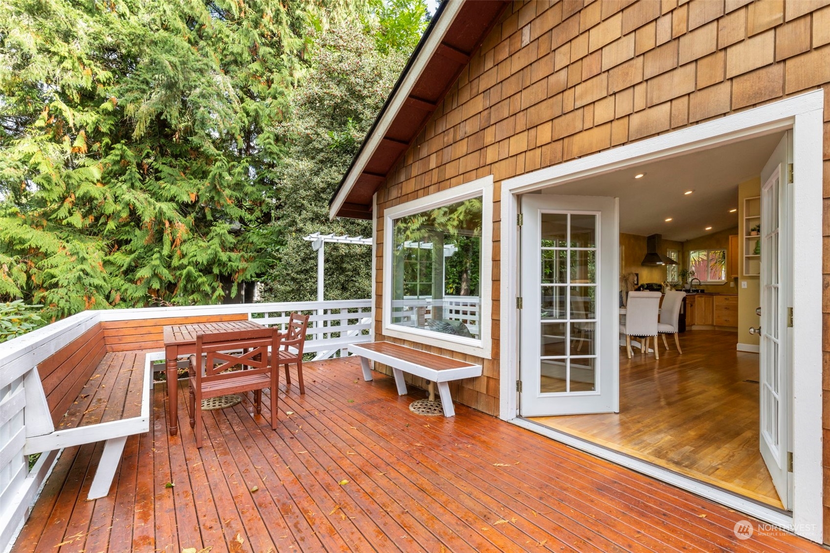 34139 Bridge View Drive NE