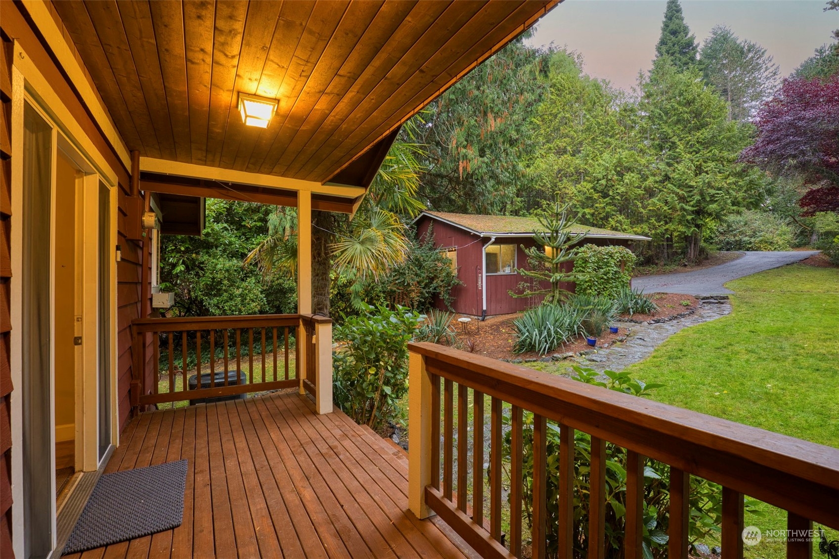 34139 Bridge View Drive NE