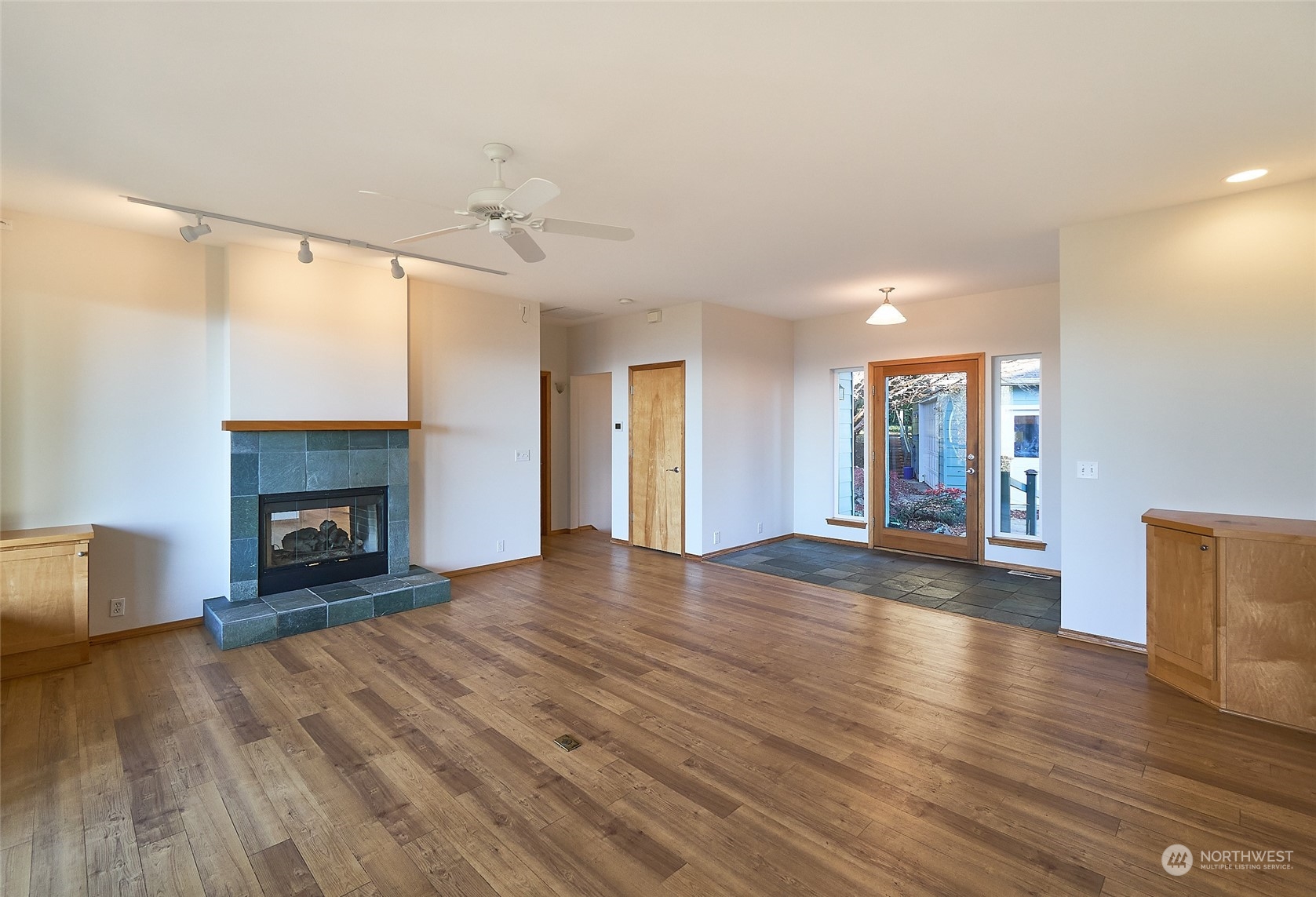 37730 Olympic View Rd NE