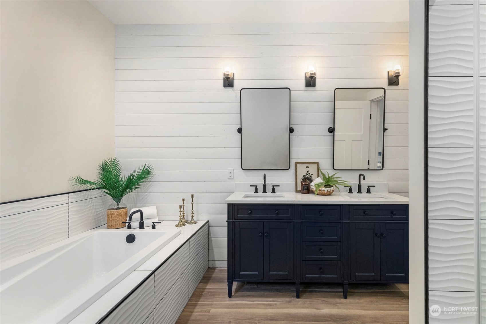 22086 Dewberry Road NE