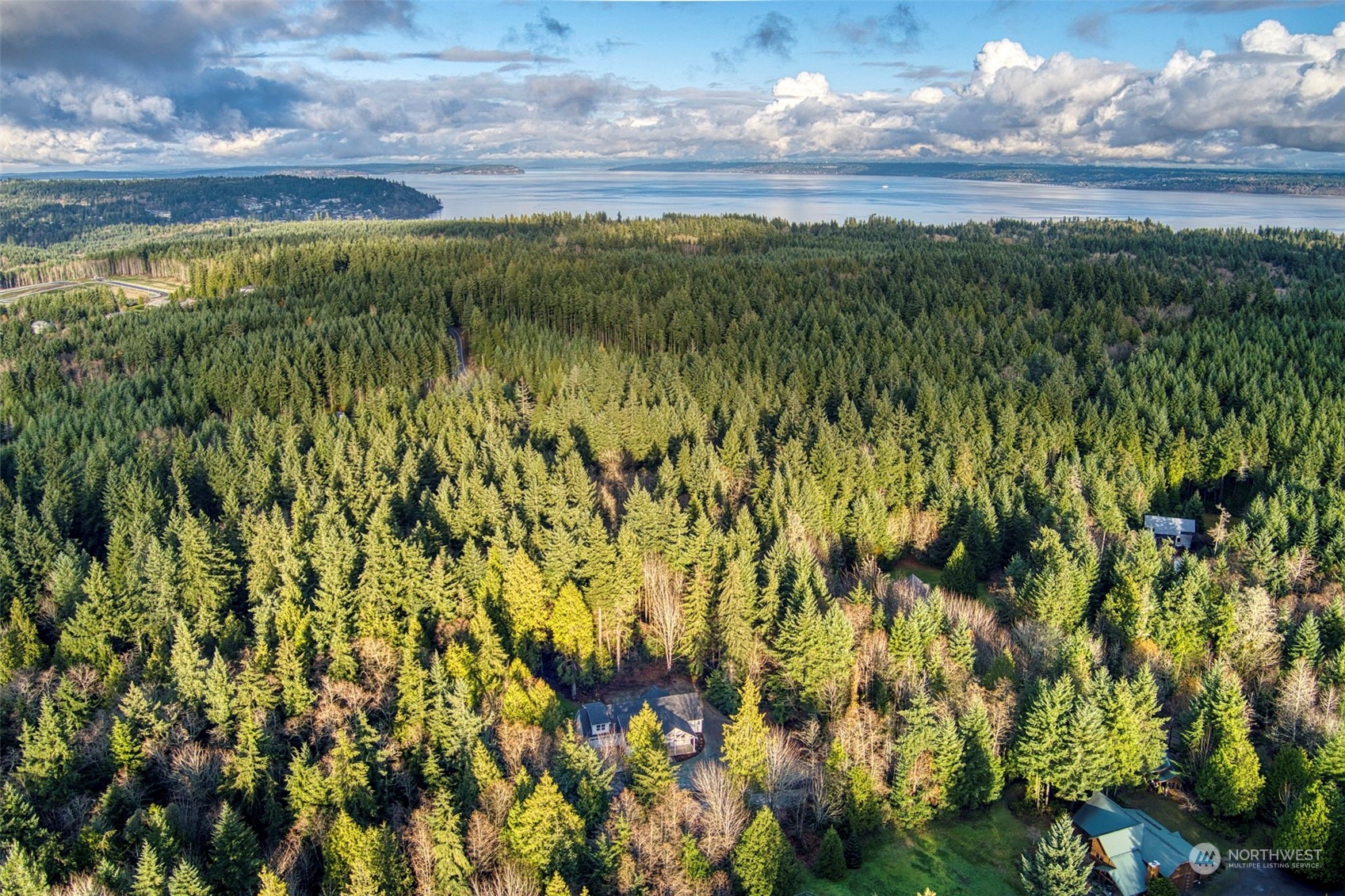 22086 Dewberry Road NE