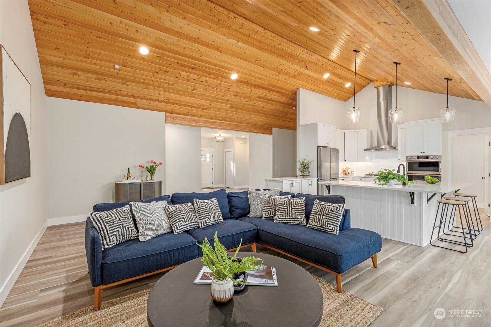 22086 Dewberry Road NE