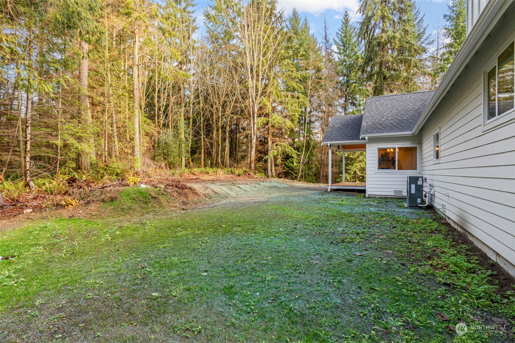 22086 Dewberry Road NE