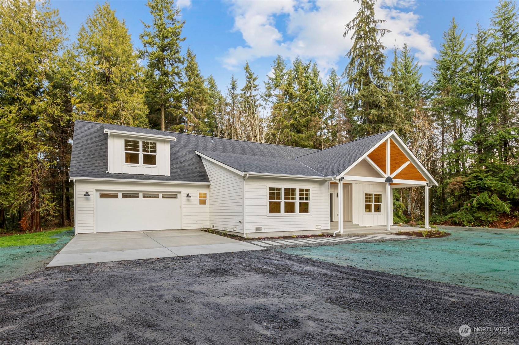 22086 Dewberry Road NE