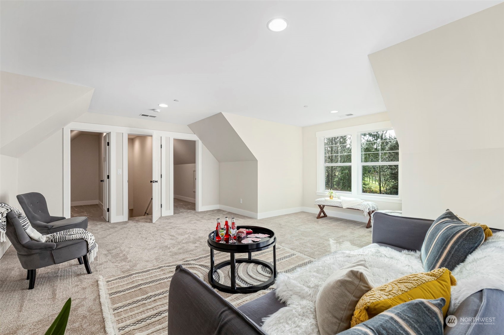 22086 Dewberry Road NE