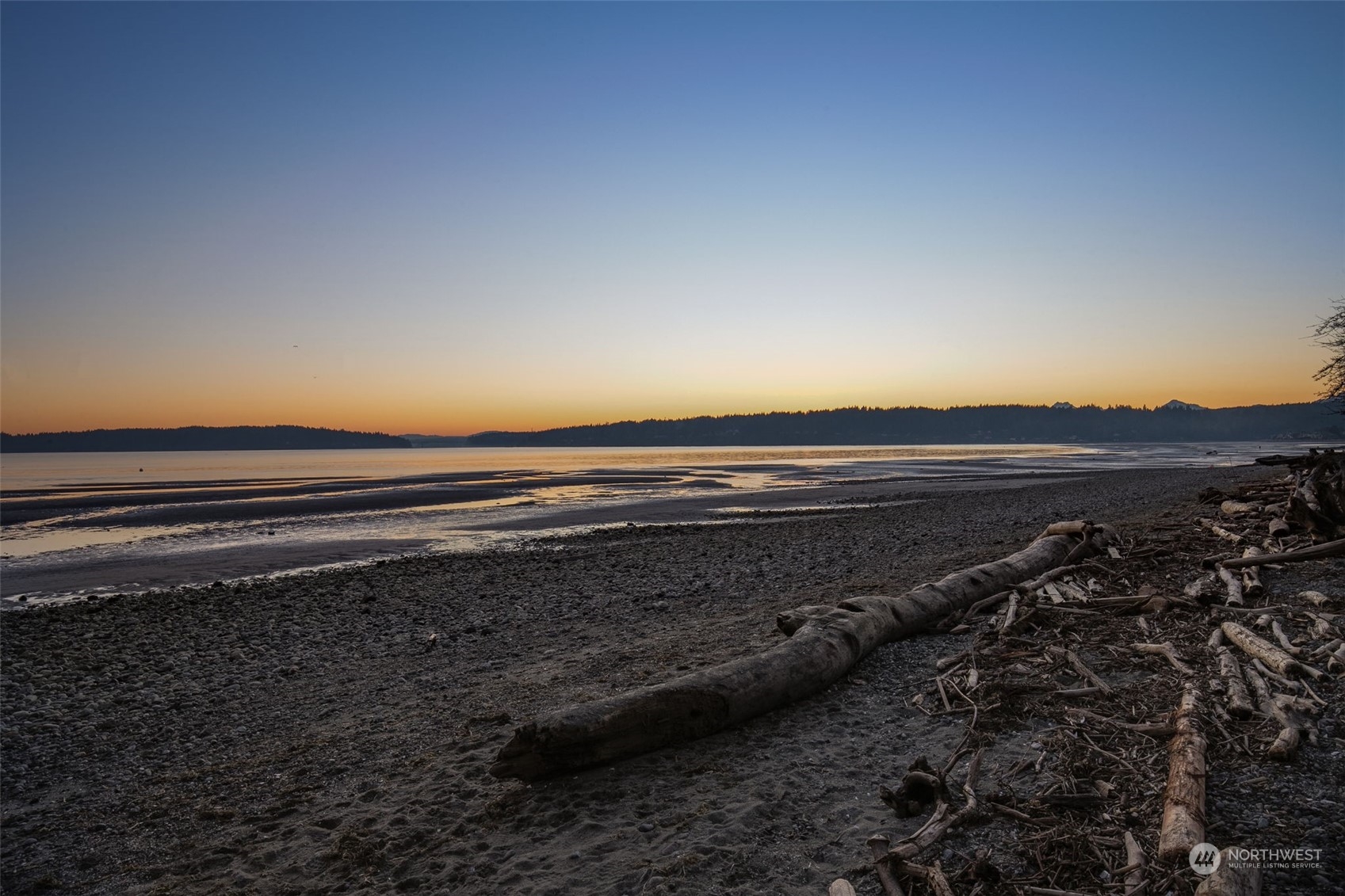 22086 Dewberry Road NE