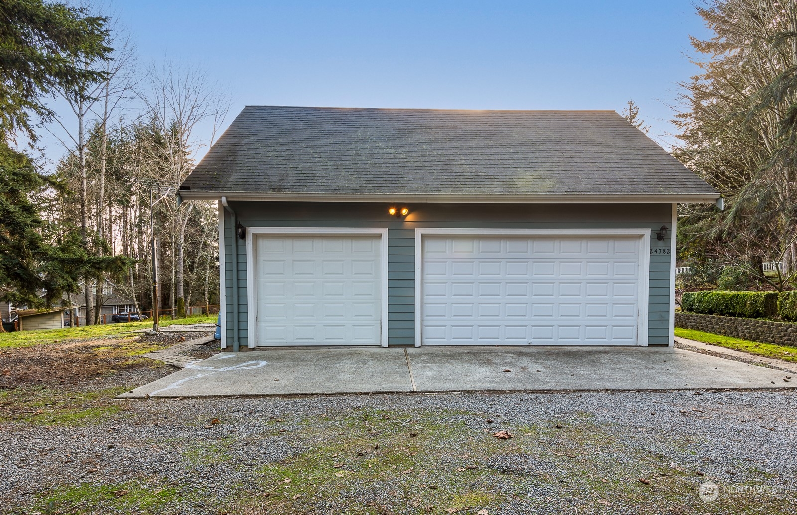 24782 Hillbend Lane NE