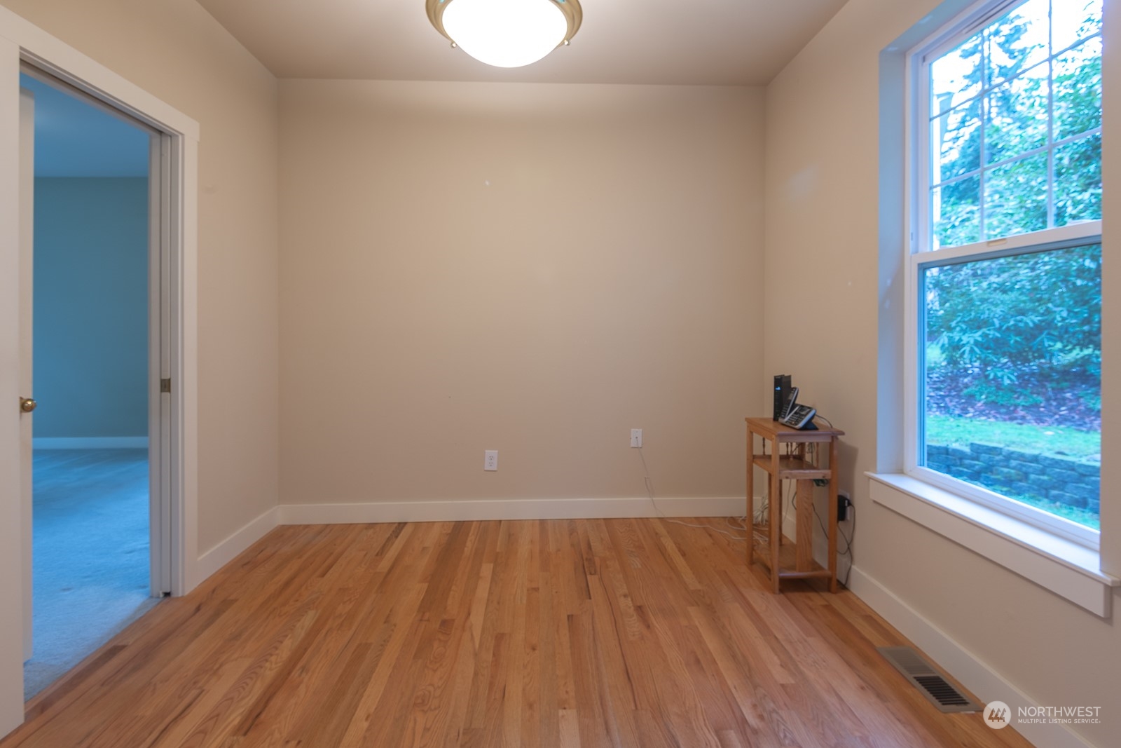 24782 Hillbend Lane NE