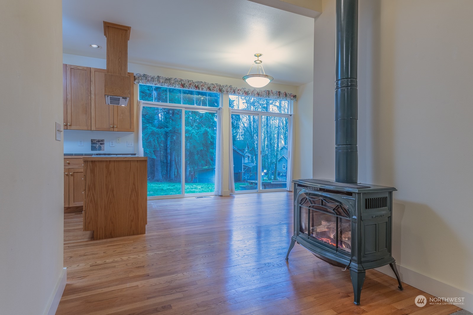 24782 Hillbend Lane NE