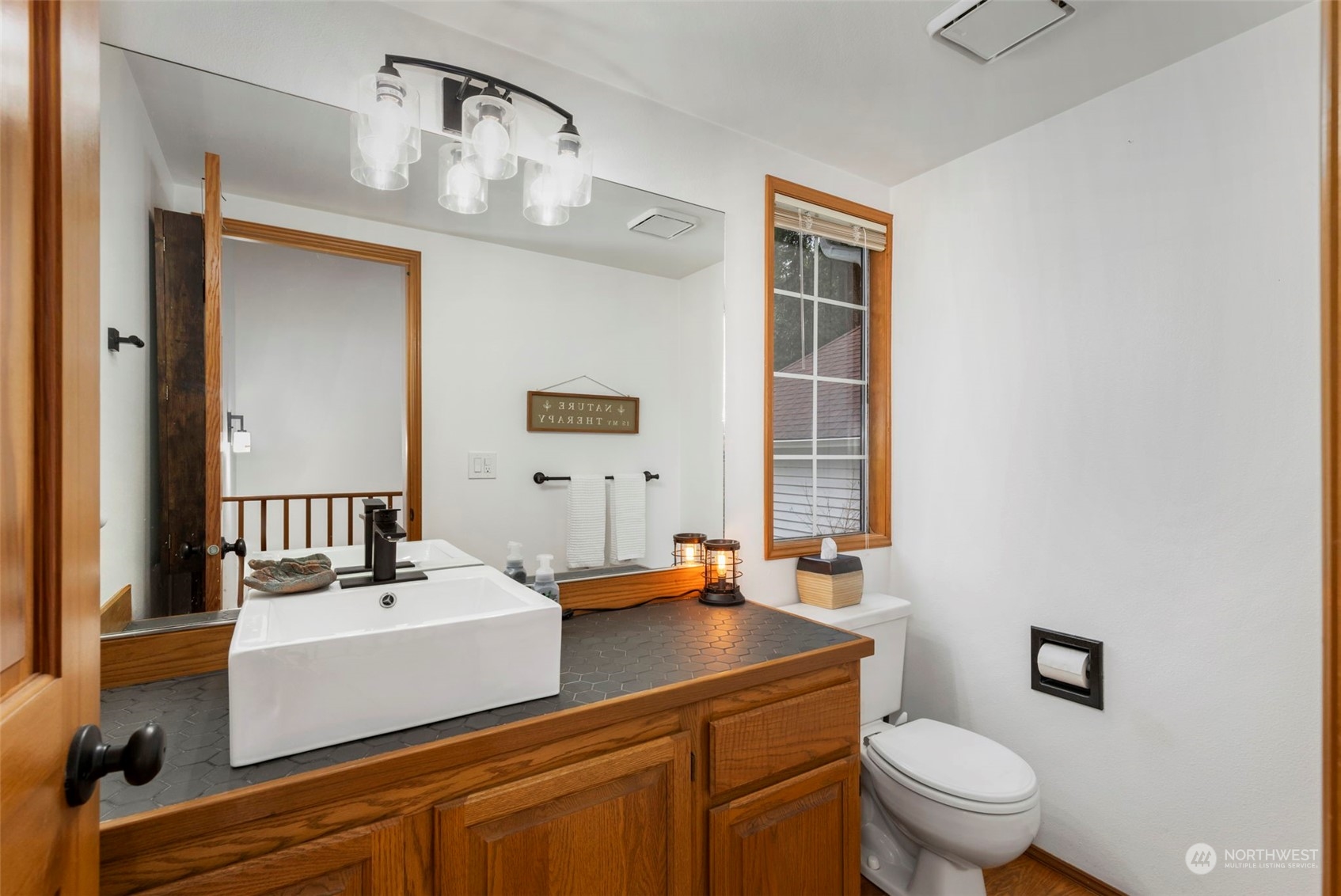 10418 Leeway Avenue NW