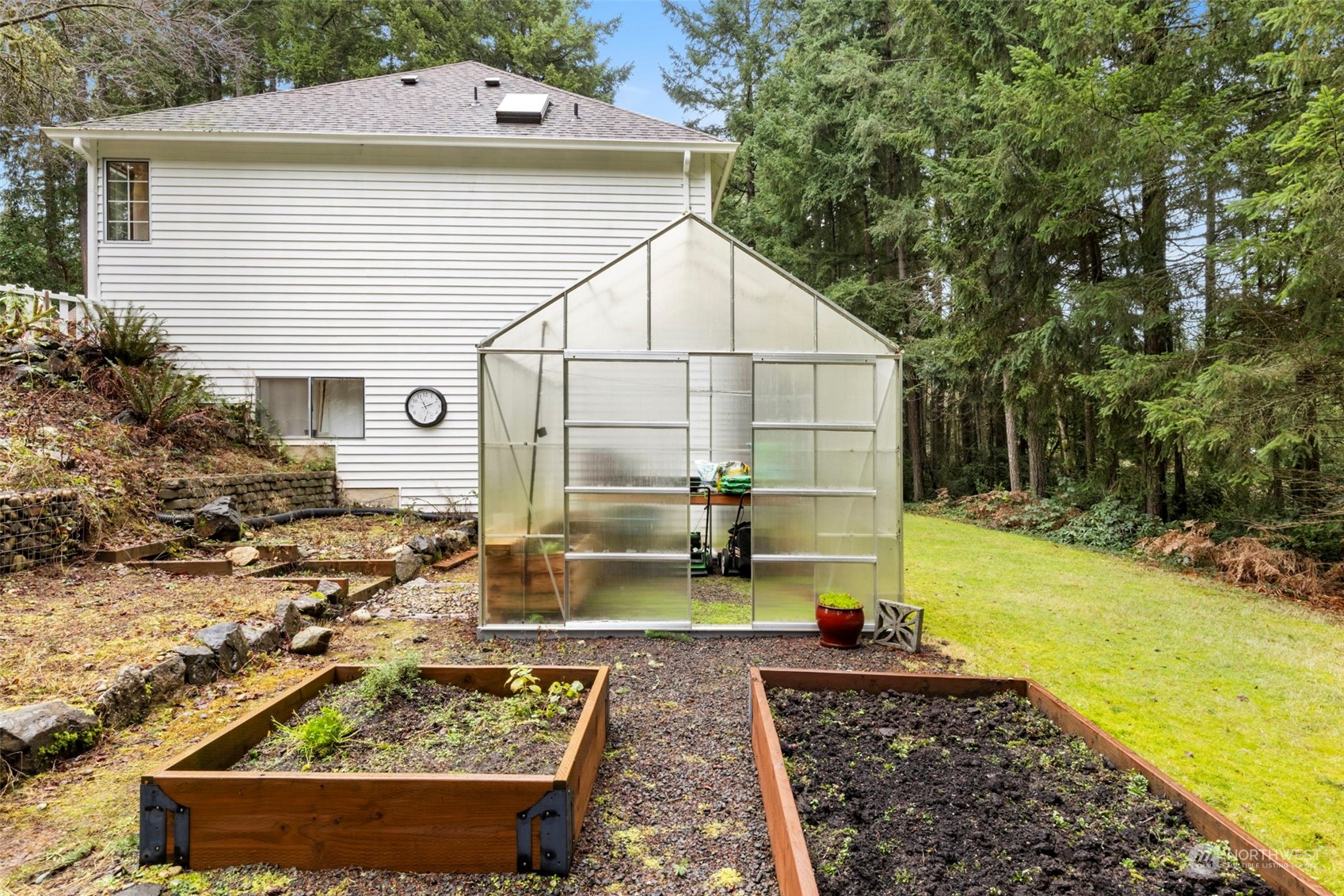 10418 Leeway Avenue NW